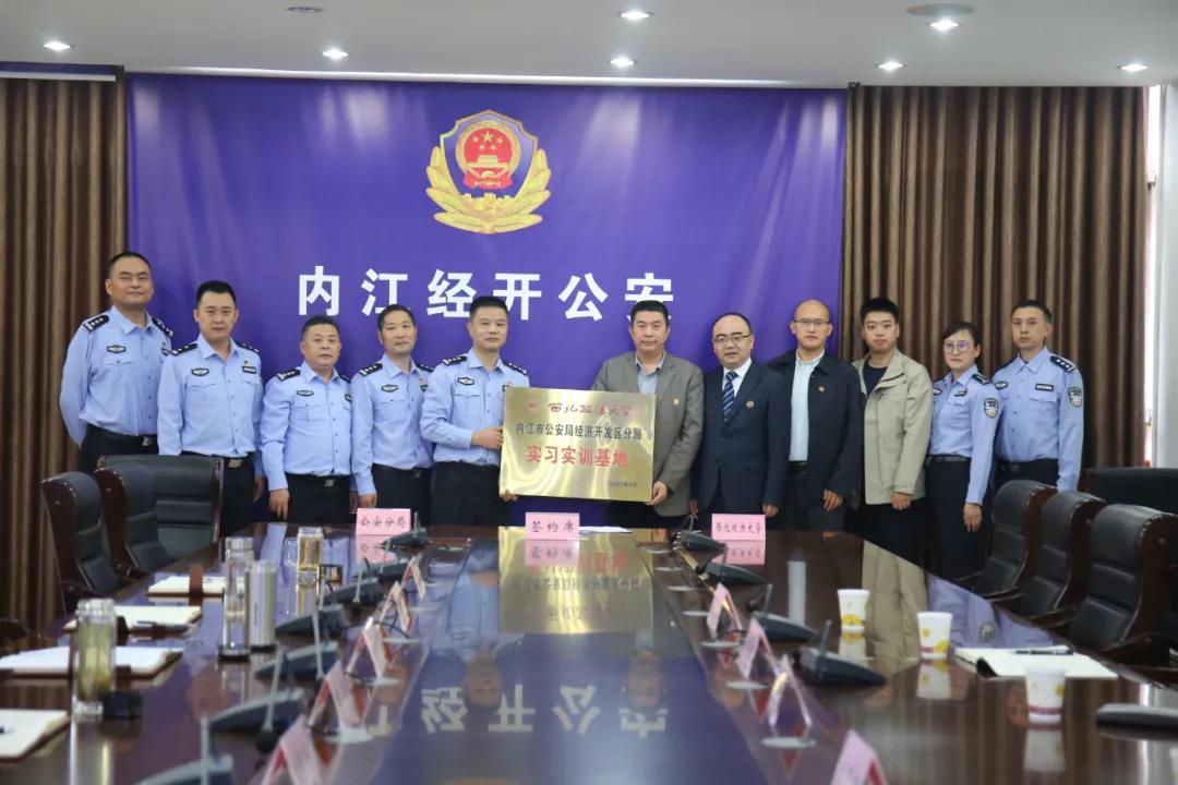 281921_1634051916123860.jpg 微信圖片_20211012231648.jpg